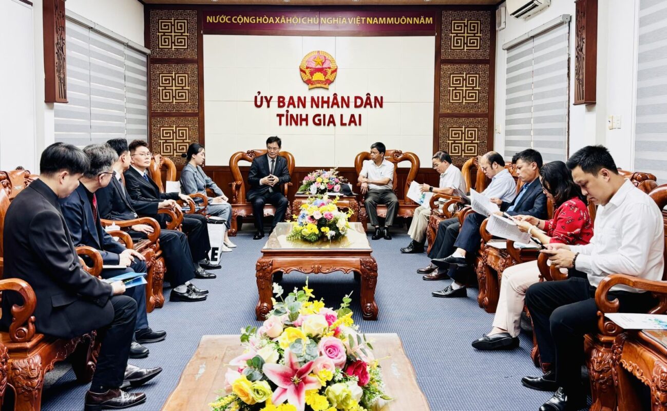 z7640119345906_388b8615edf5aedc6288d00d2039d1ea