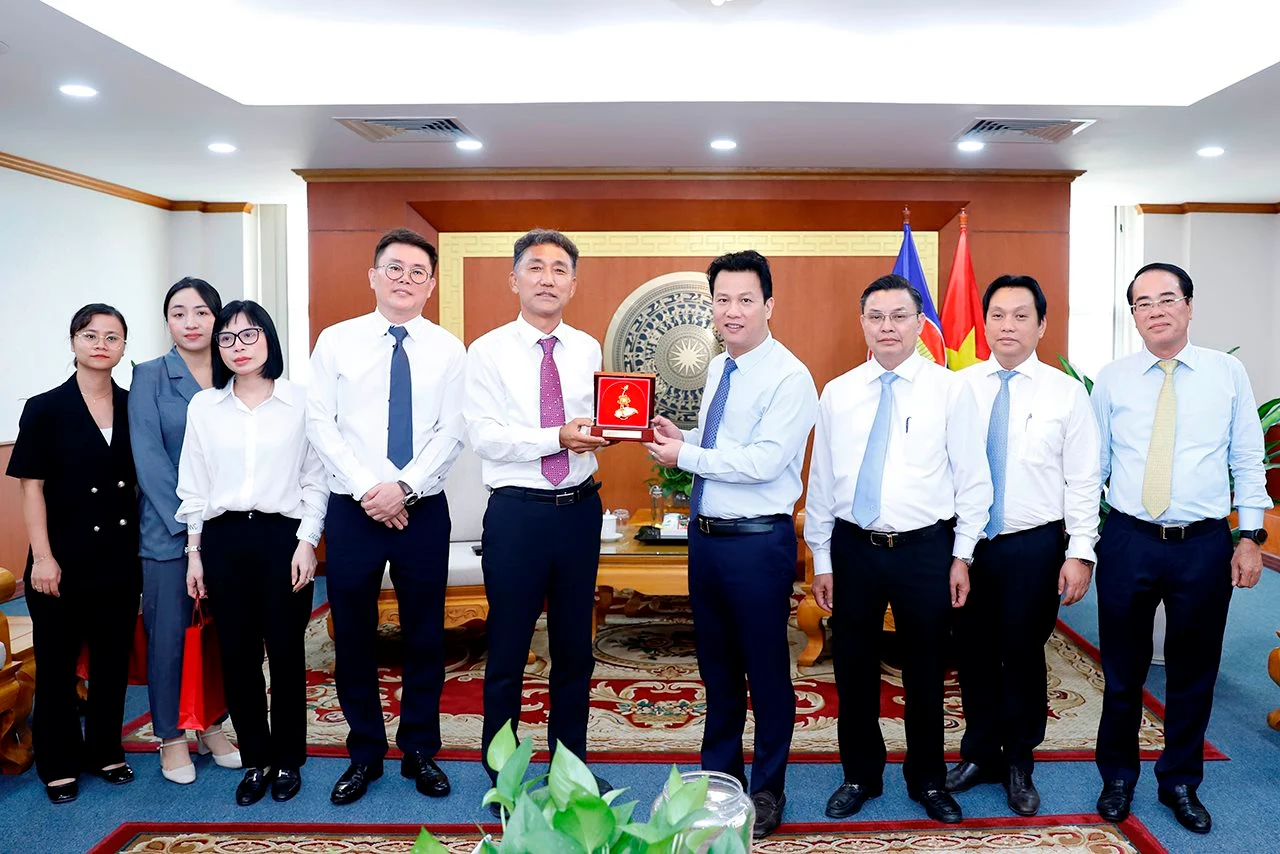 ABE INVEST HÀN QUỐC LÀM VIỆC VỚI BỘ TÀI NGUYÊN VÀ MÔI TRƯỜNG VỀ GIẢI PHÁP XỬ LÝ NƯỚC THẢI